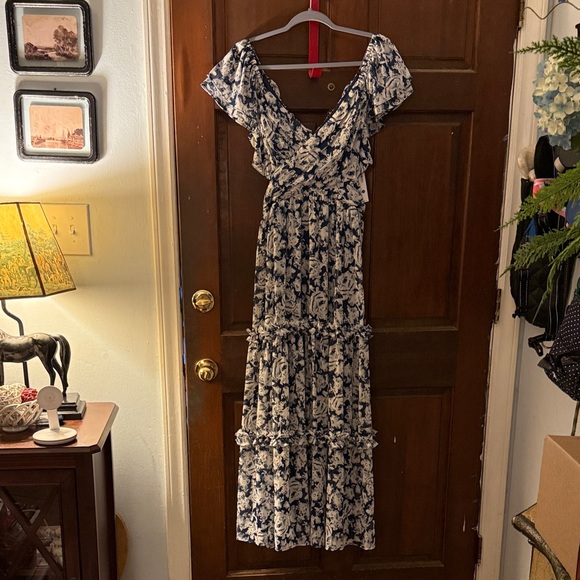 Aqua Brand Floral Cut-out Navy and White Women's Maxi Dress with Ruffle Detail - Picture 1 of 6